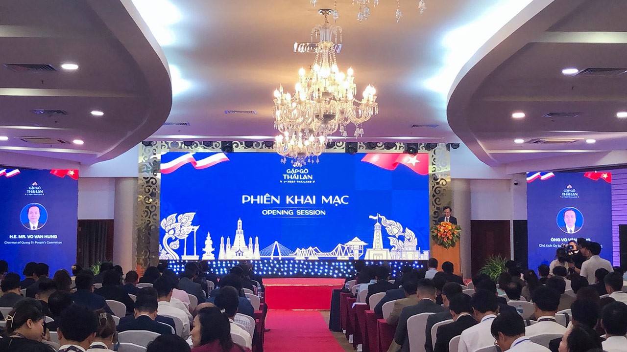 Việt Nam lần đầu tiên tổ chức Hội nghị Gặp gỡ Thái Lan
